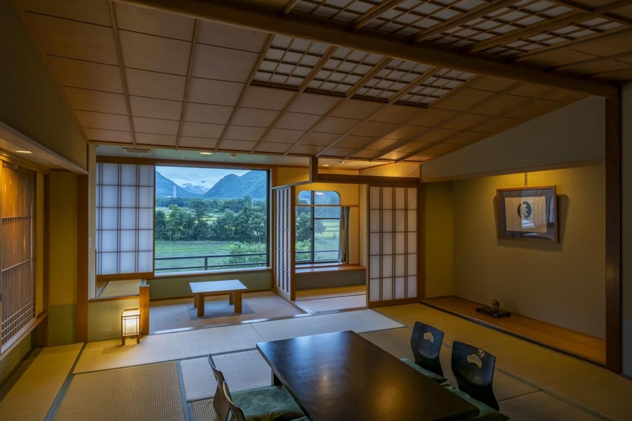 Kurobe View Hotel Omachi  Extérieur photo